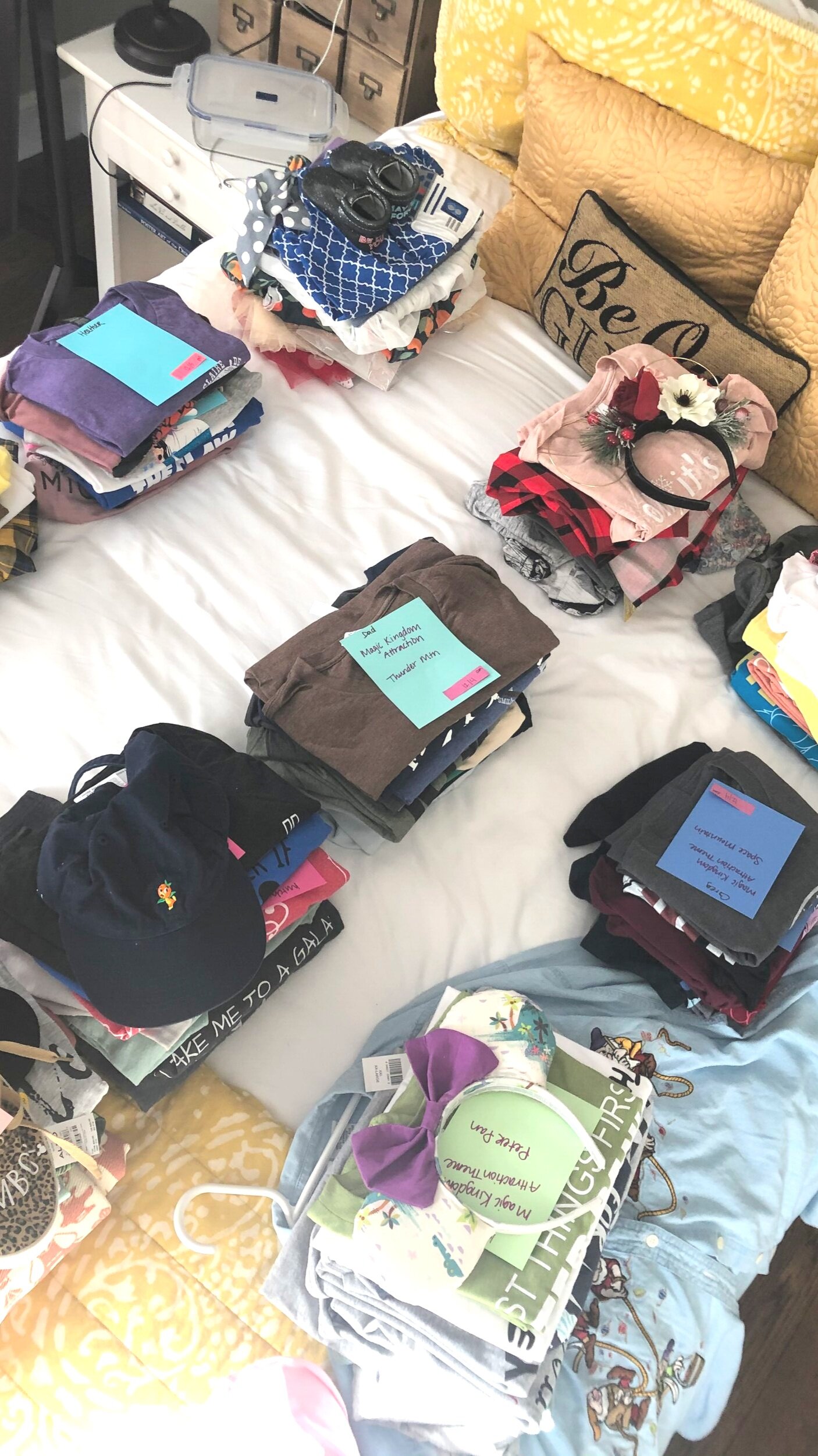 How to Pack for Disney World with FREE Packing List - Showcase the World